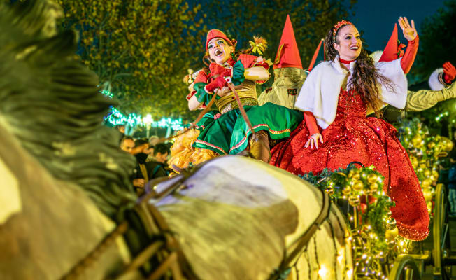 christmas-parade--espectaculo-portaventura