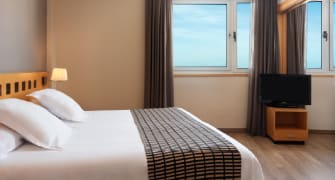 portaventuraSuiteImg