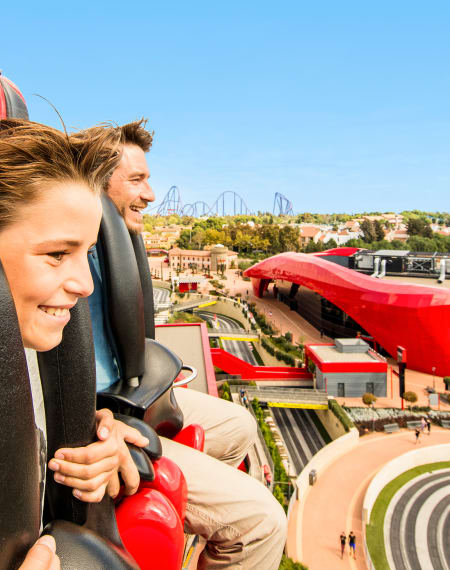 Thrill Towers : la tour de rebond, une machine conçue pour s’amuser