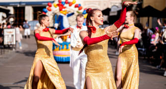 letsDanceShowImg letsDanceShowImg