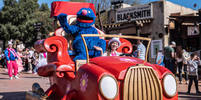 Easter Parade Show PortAventura