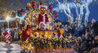 christmas-parade--espectaculo-portaventura christmas-parade--espectaculo-portaventura