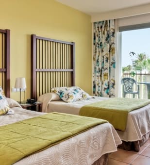 /content/rooms/StandardHotelCaribe/hotel-caribe-habitacion-standard-05
