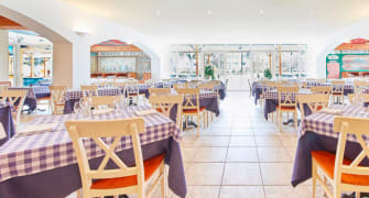 La Piazza La Piazza