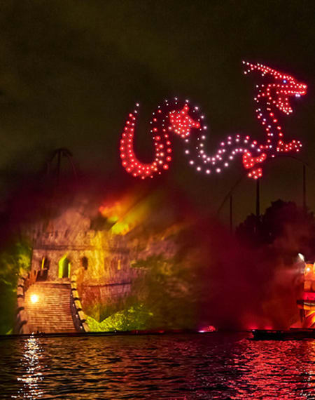 FiestAventura: Lights, water, fireworks… and a drone show! FiestAventura: Lights, water, fireworks… and a drone show!