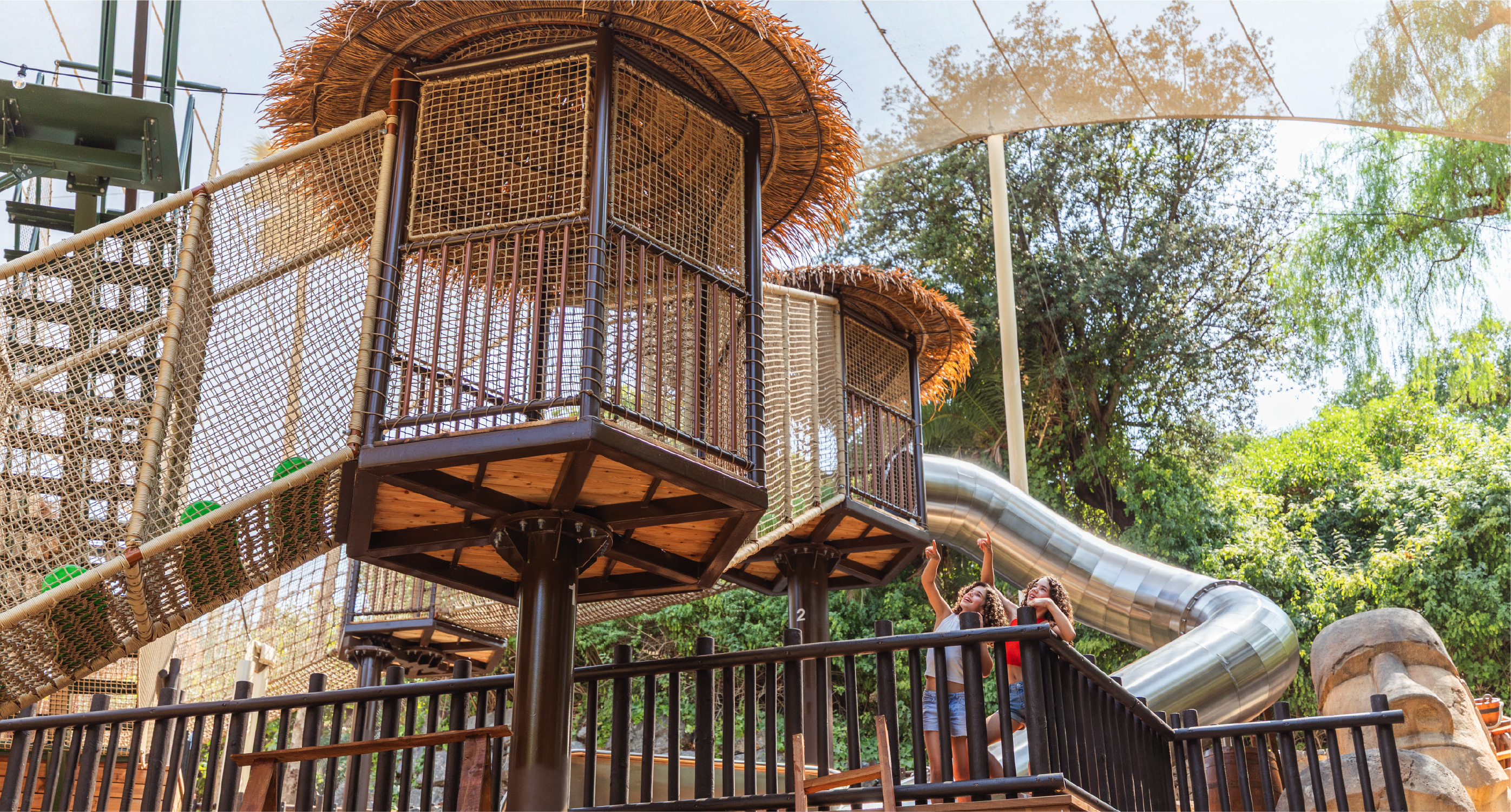 Makamanu at PortAventura Park